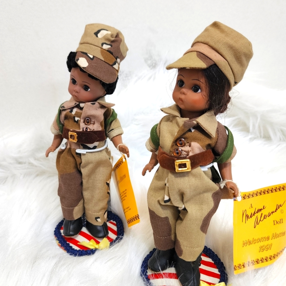 Madame Alexander Vintage 1991 Welcome Home Pair of Dolls
